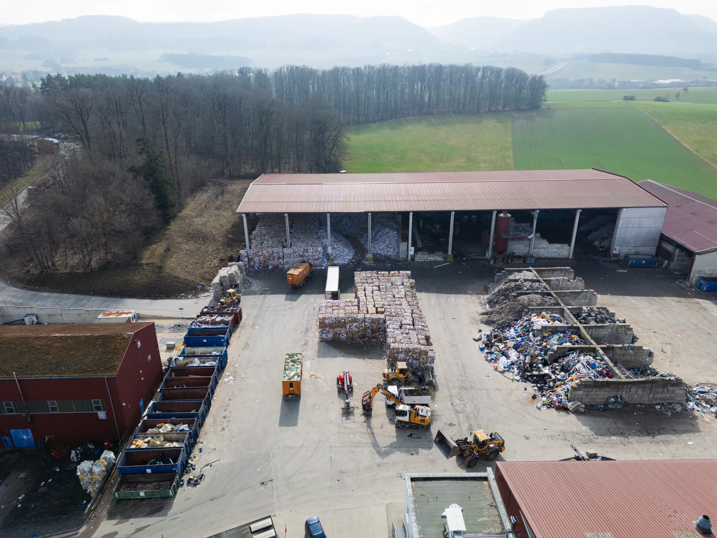 Brandgefahr: richtige Entsorgung von Lithium-Ionen-Akkus